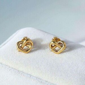 NWOT Kate Spade Gold Loves Me Knot Stud Earring’s